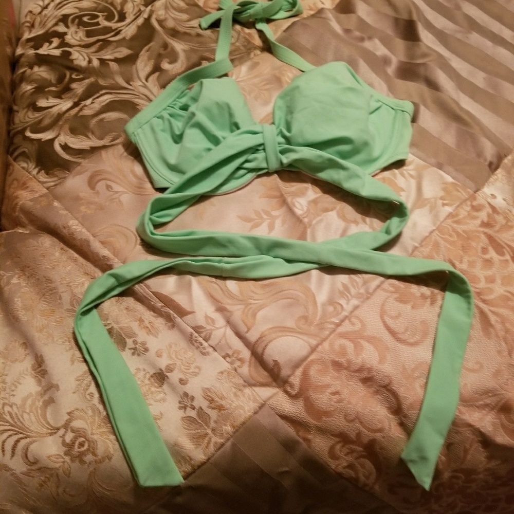 Swim top 30g